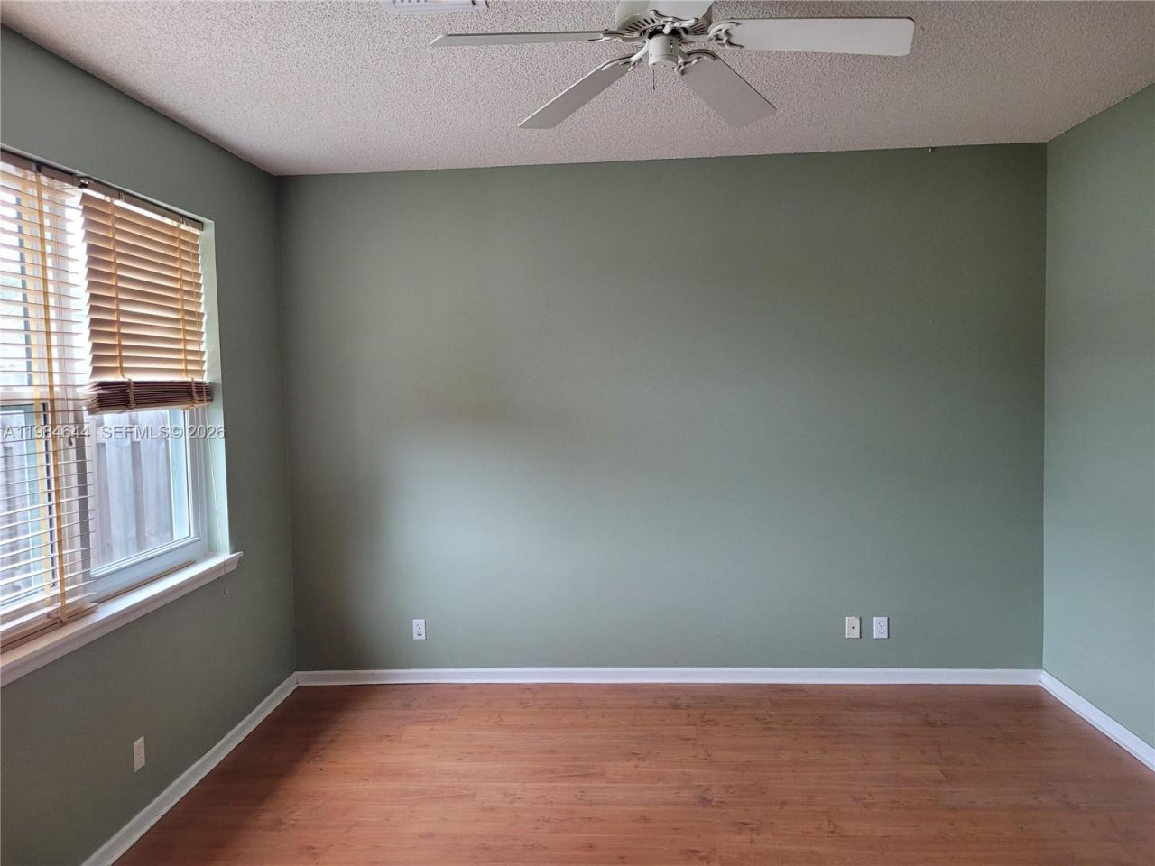 5823 Plum Harbor Cir, Tamarac, FL 33321 Photo