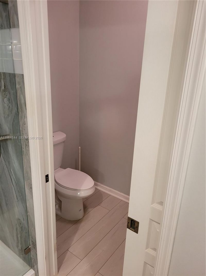 5823 Plum Harbor Cir, Tamarac, FL 33321 Photo