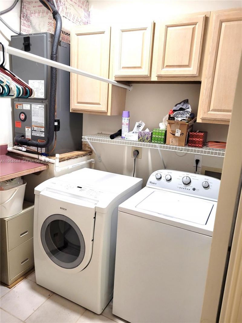 5823 Plum Harbor Cir, Tamarac, FL 33321 Photo