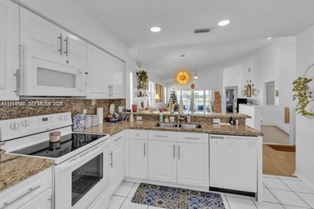 14817 Balgowan Rd, Unit 201-5, Miami Lakes, FL 33016 Photo