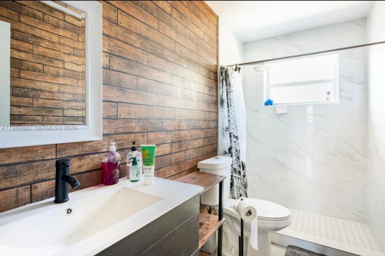 1200 NW 18th Ct , Unit 1200, Fort Lauderdale, FL 33311 Photo