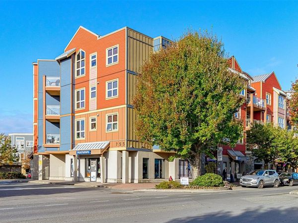 755 Goldstream Ave, Unit 402, Langford, BC V9B 0H9
