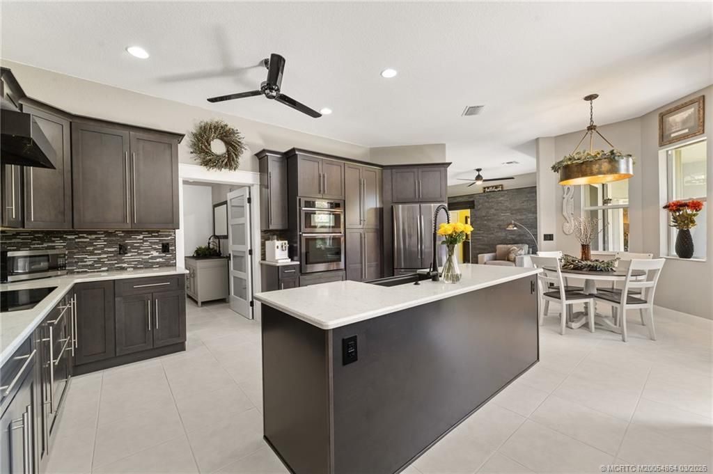 2072 SE Hanford Road, Port Saint Lucie, FL 34952 Photo