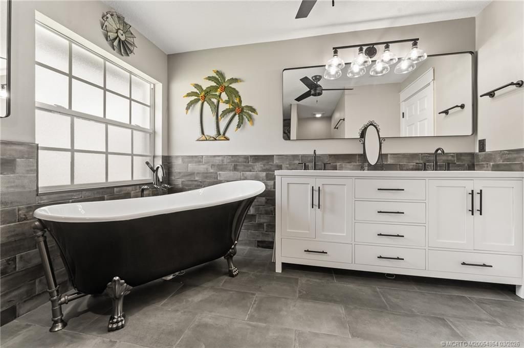 2072 SE Hanford Road, Port Saint Lucie, FL 34952 Photo