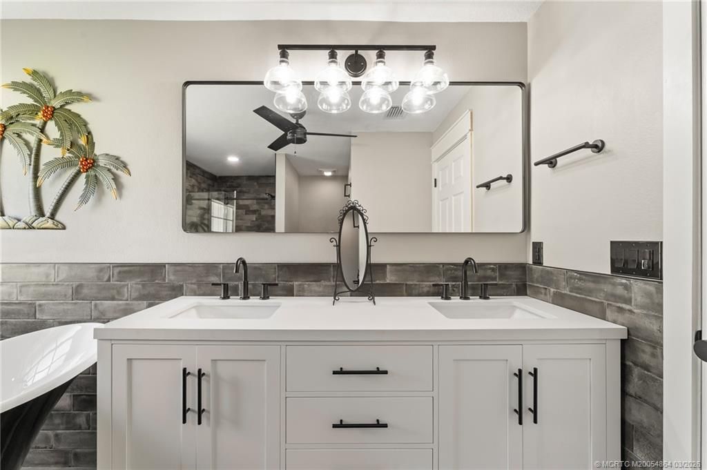 2072 SE Hanford Road, Port Saint Lucie, FL 34952 Photo