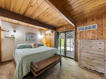 1796 Skyline Drive, South Lake Tahoe, CA 96150 Photo