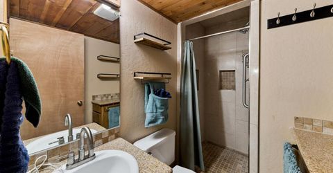 1796 Skyline Drive, South Lake Tahoe, CA 96150 Photo