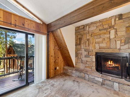 1796 Skyline Drive, South Lake Tahoe, CA 96150 Photo