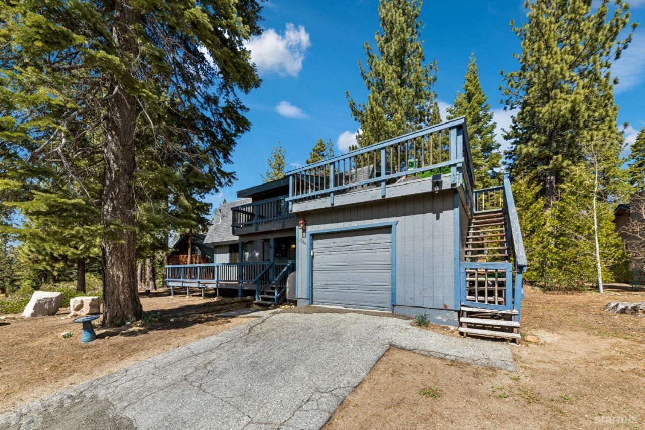1796 Skyline Drive, South Lake Tahoe, CA 96150 Photo