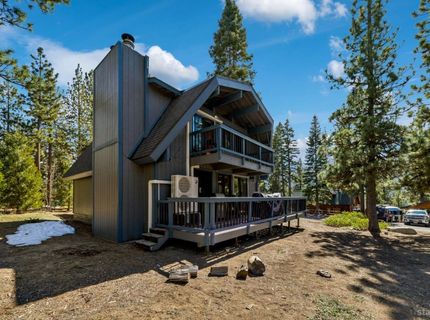 1796 Skyline Drive, South Lake Tahoe, CA 96150 Photo
