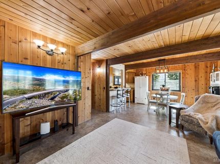 1796 Skyline Drive, South Lake Tahoe, CA 96150 Photo