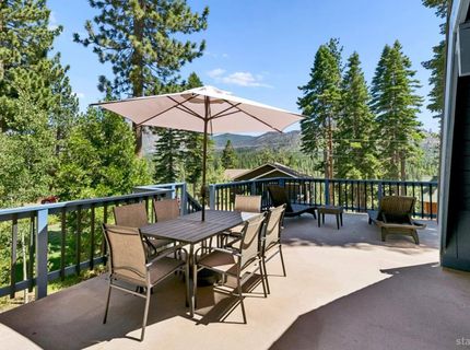 1796 Skyline Drive, South Lake Tahoe, CA 96150 Photo
