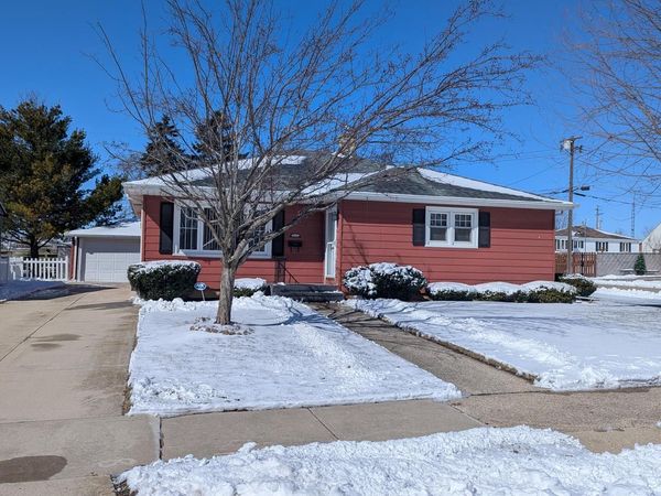 5302 46th AVENUE, Kenosha, WI 53144