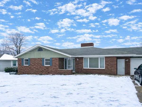 1177 Fleming Falls Road, Mansfield, OH 44905