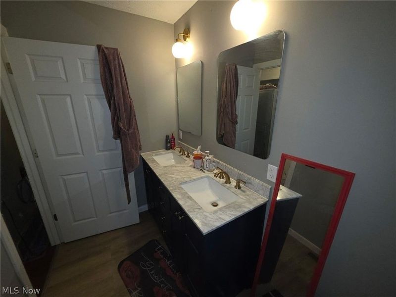 7104 Colfax Road, Cleveland, OH 44104 Photo 15