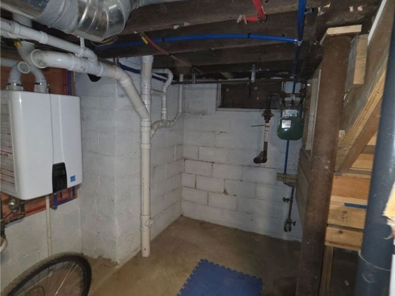 7104 Colfax Road, Cleveland, OH 44104 Photo 22