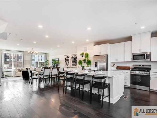 515 John Vanzandt Drive , Titusville, NJ 08560