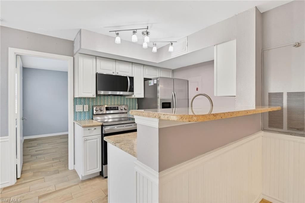 12520 Equestrian Cir, Unit 315, Fort Myers, FL 33907 Photo