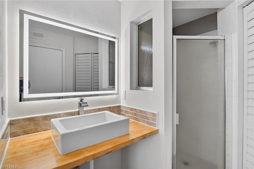 12520 Equestrian Cir, Unit 315, Fort Myers, FL 33907 Photo