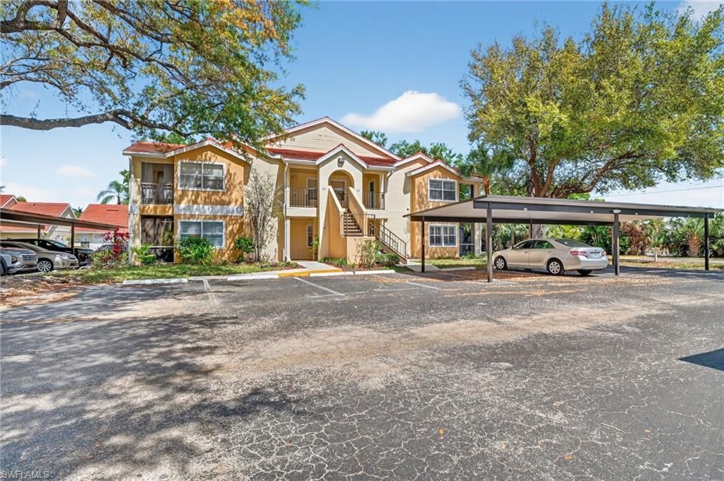 12520 Equestrian Cir, Unit 315, Fort Myers, FL 33907 Photo