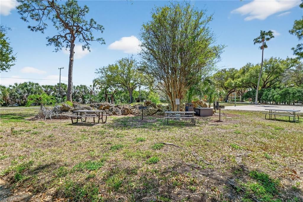 12520 Equestrian Cir, Unit 315, Fort Myers, FL 33907 Photo