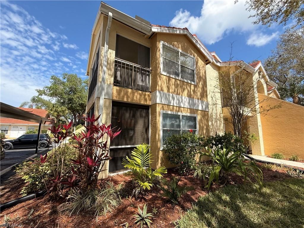 12520 Equestrian Cir, Unit 315, Fort Myers, FL 33907 Photo