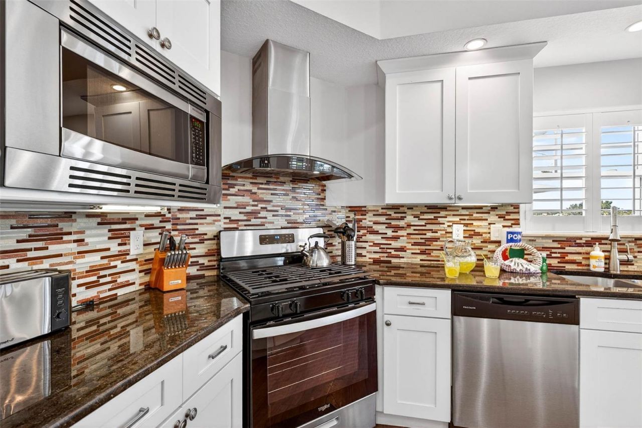 Please Call For Address, Treasure Island, FL 33706 Photo