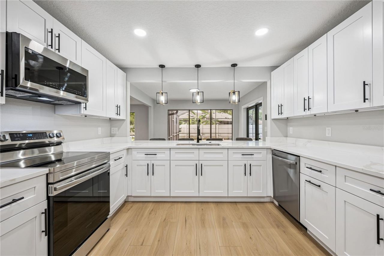4208 Arbor Oaks Court, Orlando, FL 32808 Photo