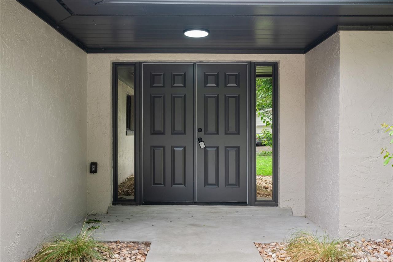 4208 Arbor Oaks Court, Orlando, FL 32808 Photo