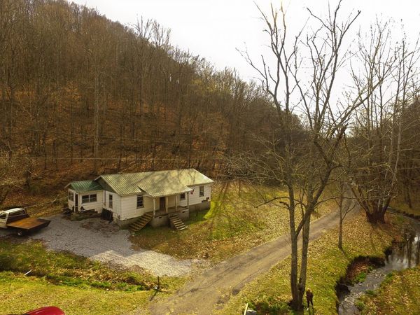 290 Hazel Huffines Ln , Whitleyville, TN 38588
