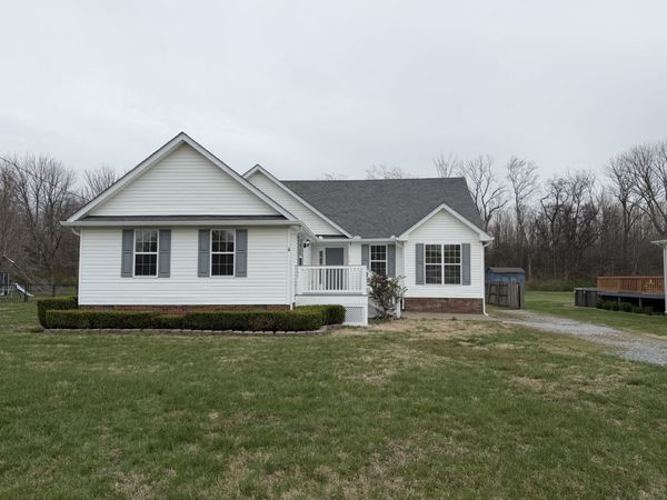 114 Poplar St, Portland, TN 37148