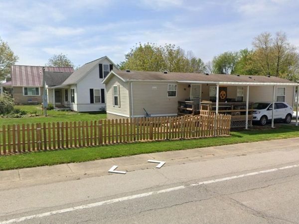 225 Parker Street, Bulpitt, IL 62863