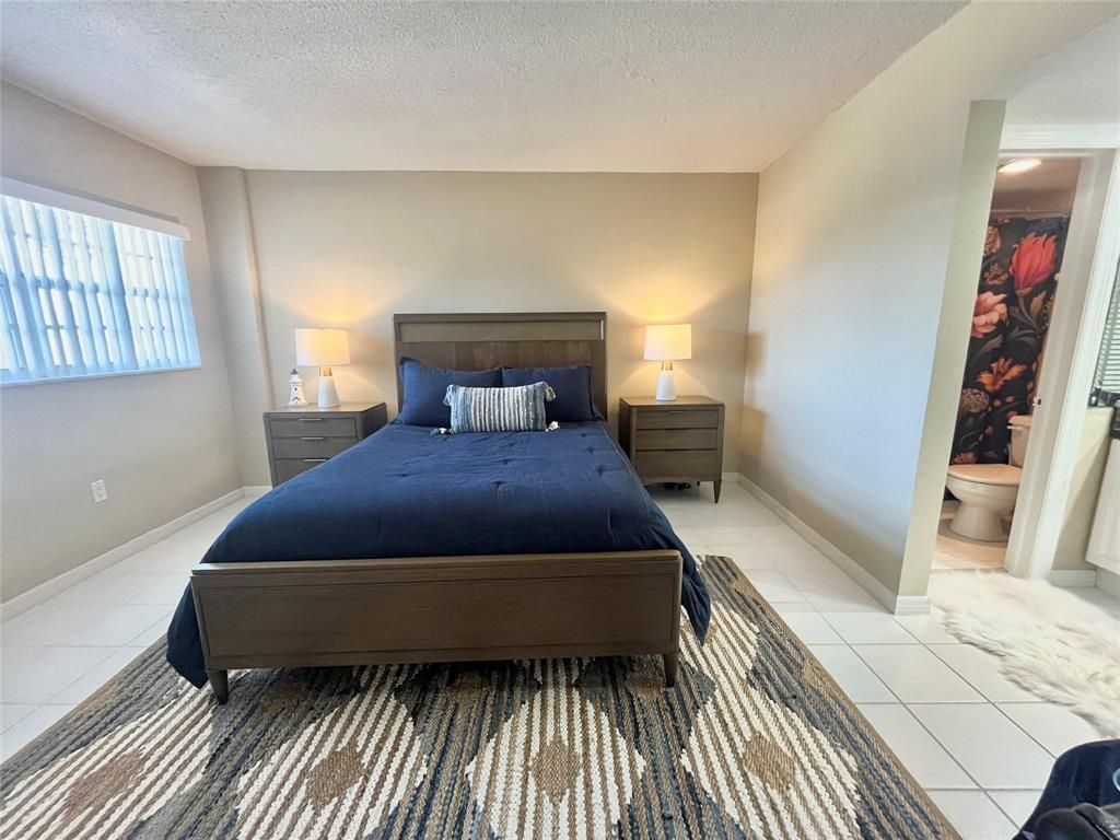 140 NE 28th Avenue, Unit 305, Pompano Beach, FL 33062 Photo