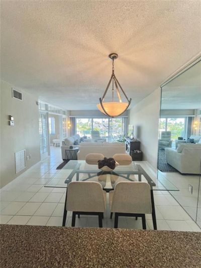 140 NE 28th Avenue, Unit 305, Pompano Beach, FL 33062 Photo