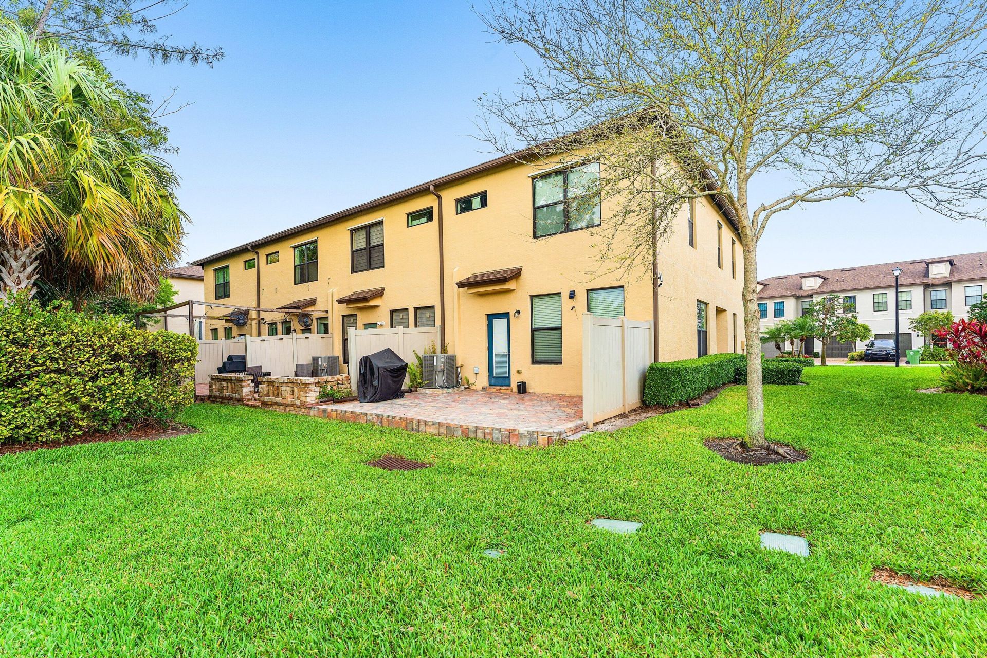 2345 Byron Street, Palm Springs, FL 33406 Photo