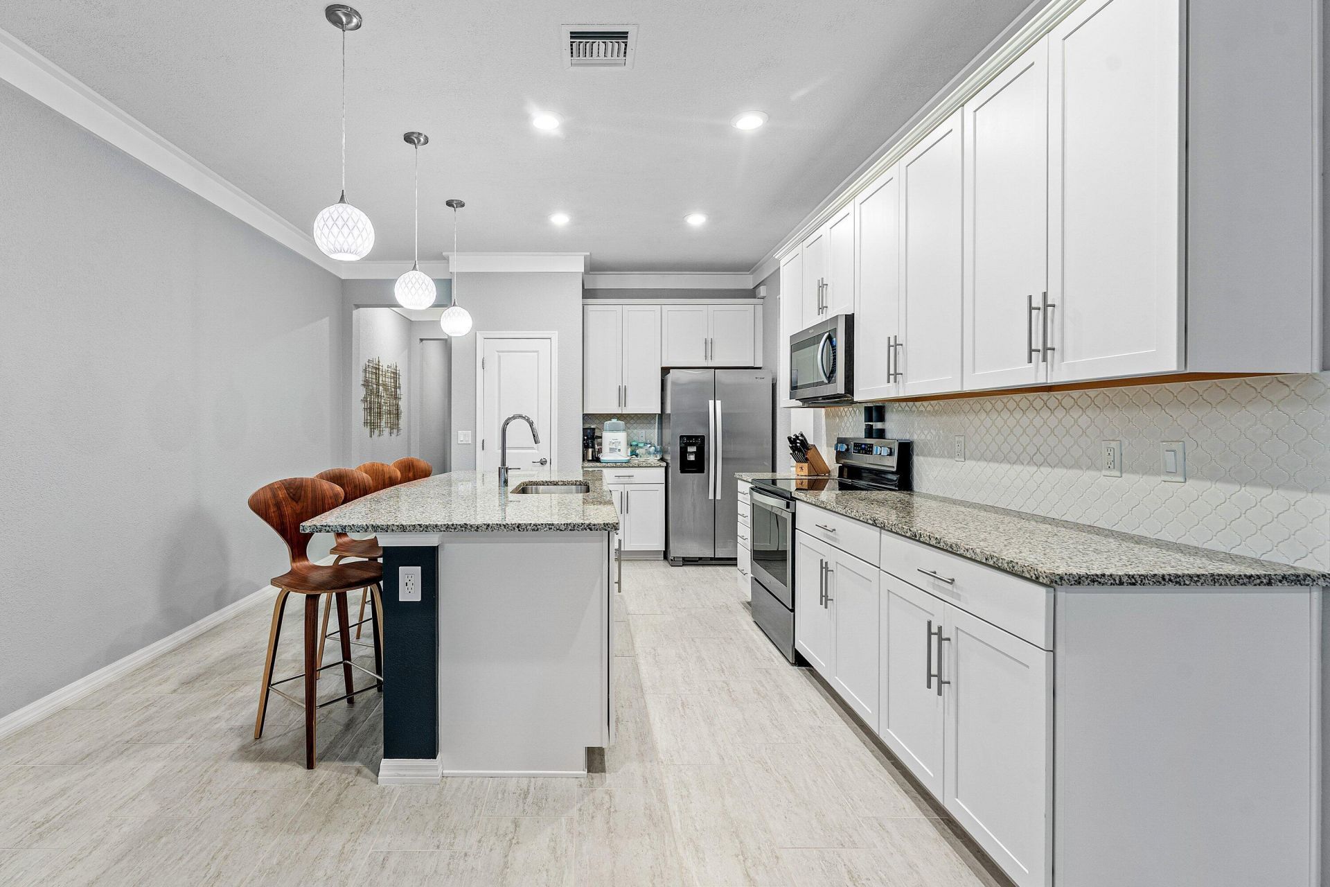 2345 Byron Street, Palm Springs, FL 33406 Photo