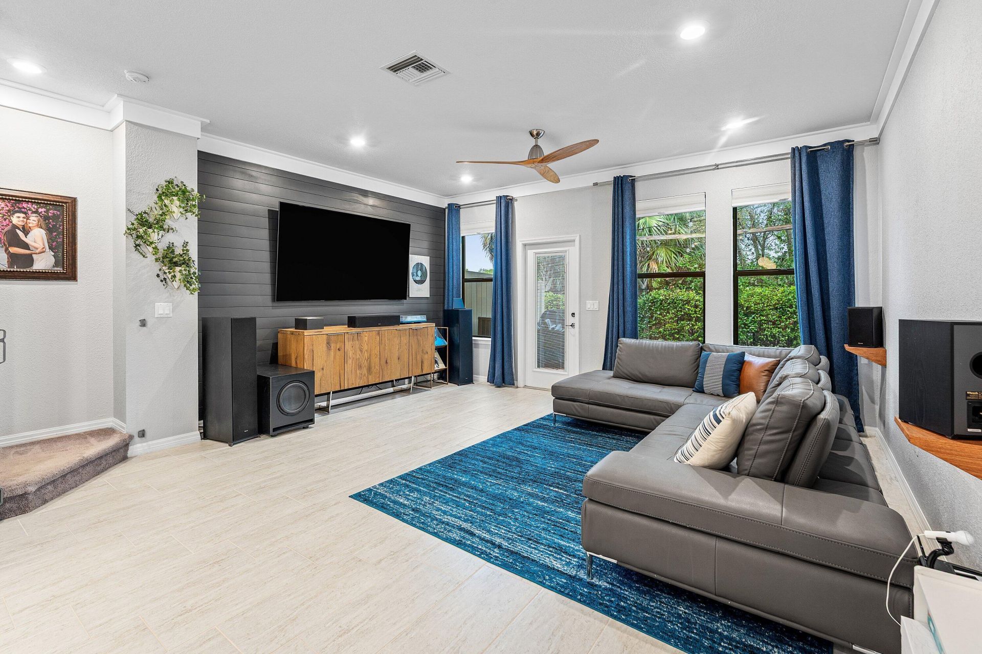 2345 Byron Street, Palm Springs, FL 33406 Photo