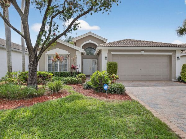 7094 Avila Terrace Way, Delray Beach, FL 33446
