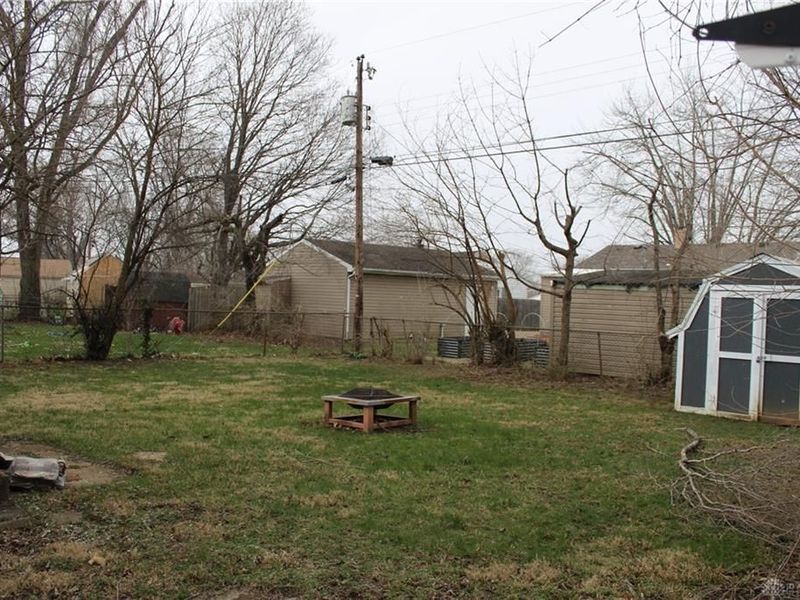 267 Pat Lane, Fairborn, OH 45324 Photo 24