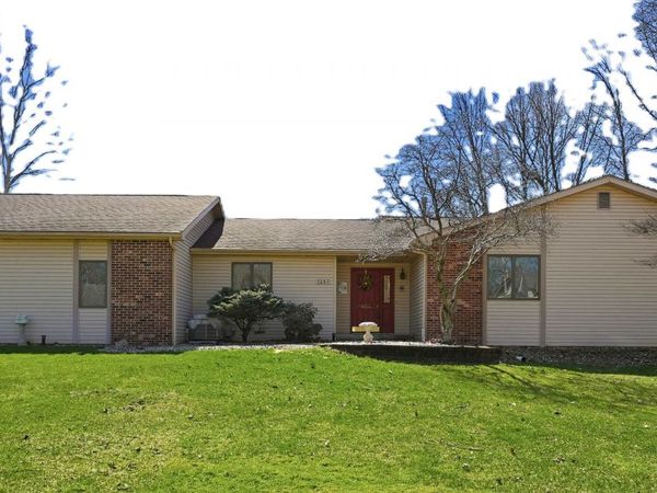 1207 Timon Drive, Warsaw, IN 46580