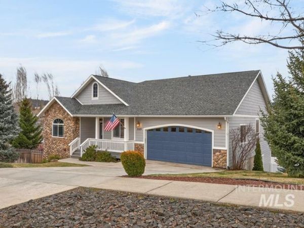 2309 Cambridge Ct., Moscow, ID 83843