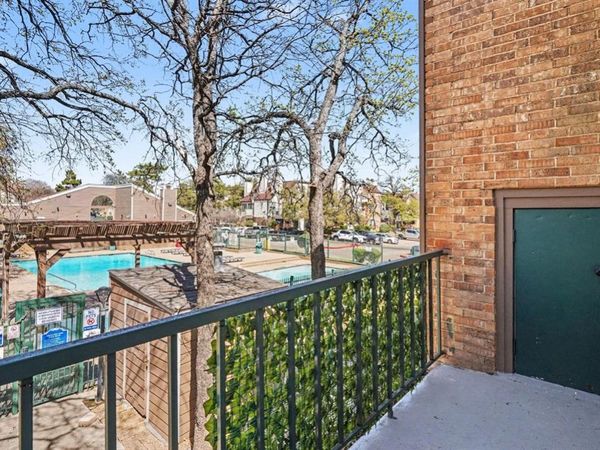 2304 Balsam Drive , Unit E203, Arlington, TX 76006