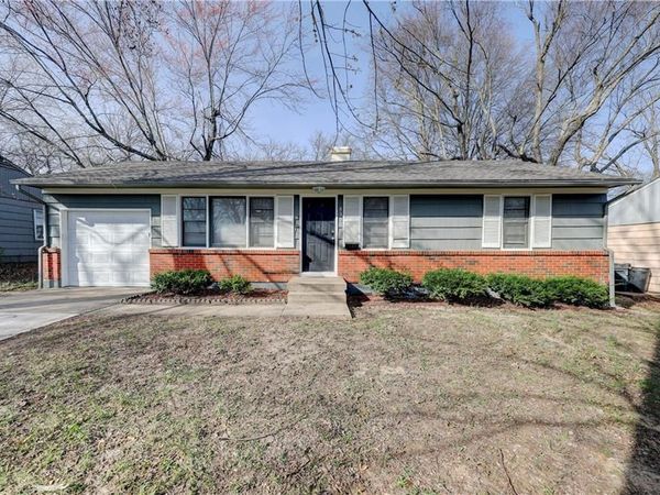 8300 E 110th Street, Kansas City, MO 64134