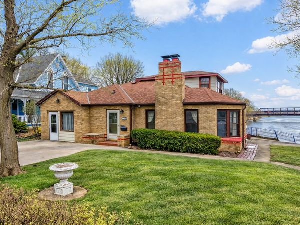 226 Clay Street, Ottawa, IL 61350