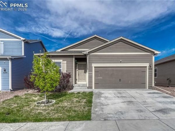 6262 Meadowbank Lane, Colorado Springs, CO 80925