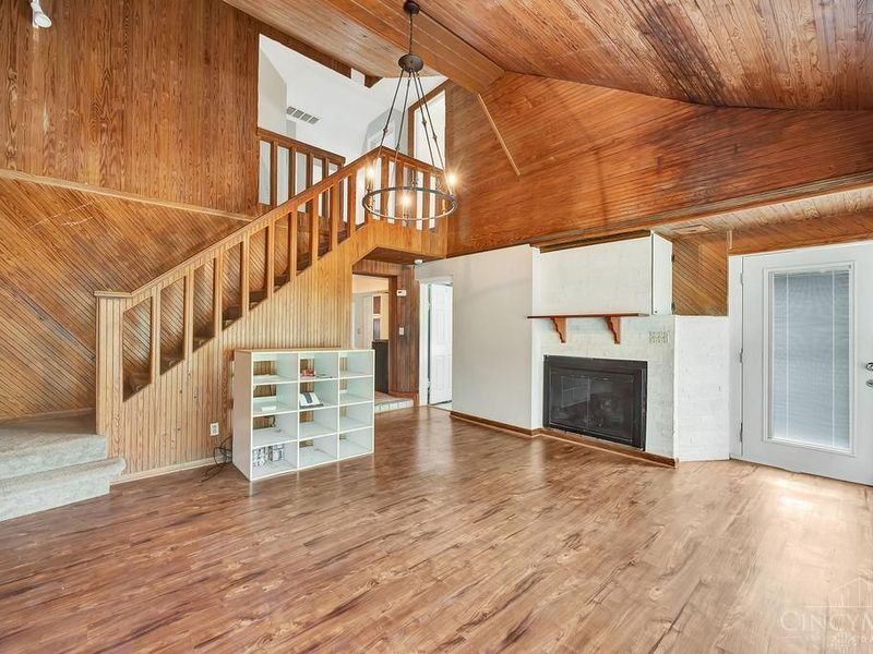 1833 Leona Drive, Green Township, OH 45238 Photo 14