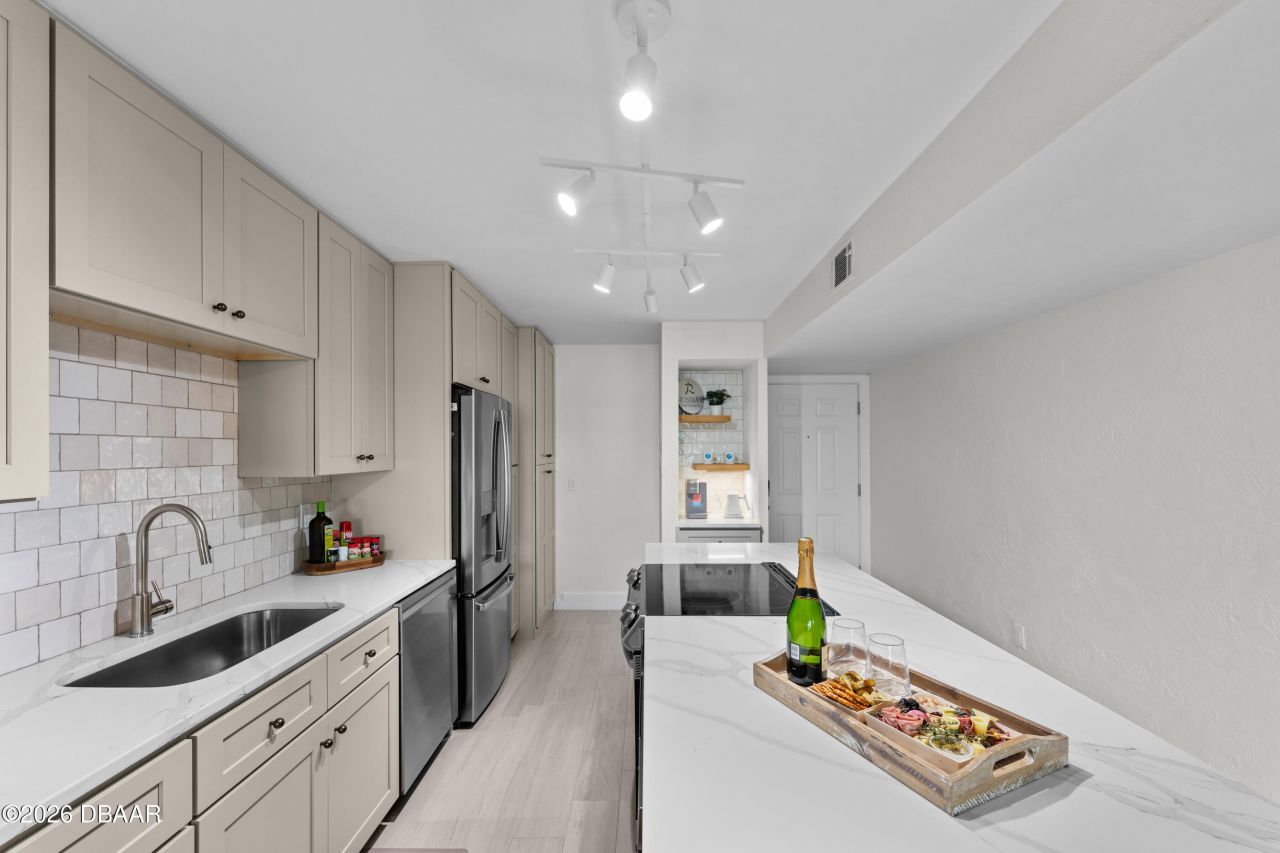 4201 S Atlantic Avenue, Unit 110, New Smyrna Beach, FL 32169 Photo