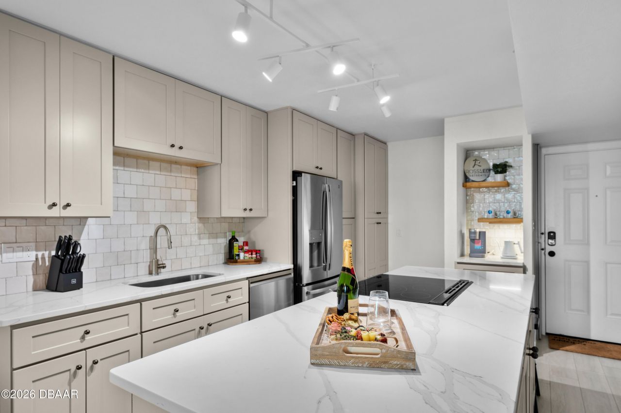 4201 S Atlantic Avenue, Unit 110, New Smyrna Beach, FL 32169 Photo