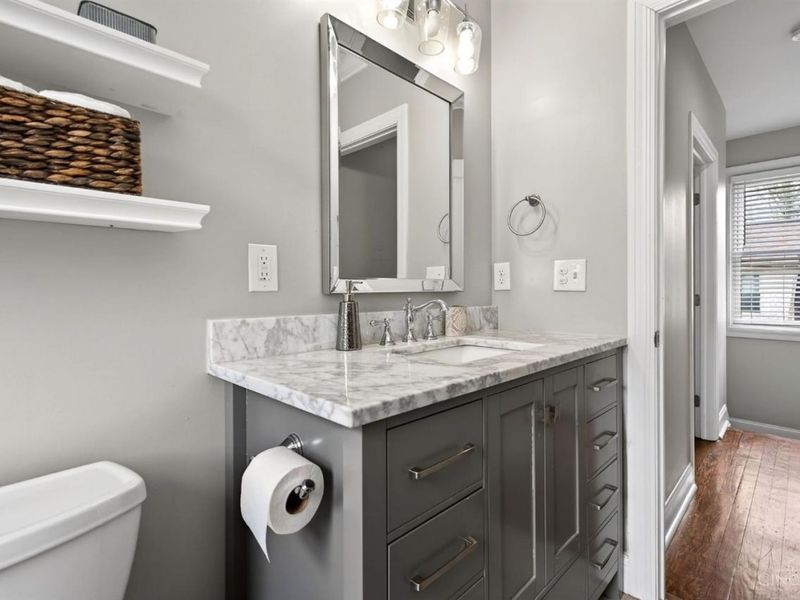 2242 Ivy Avenue, Cincinnati, OH 45208 Photo 18