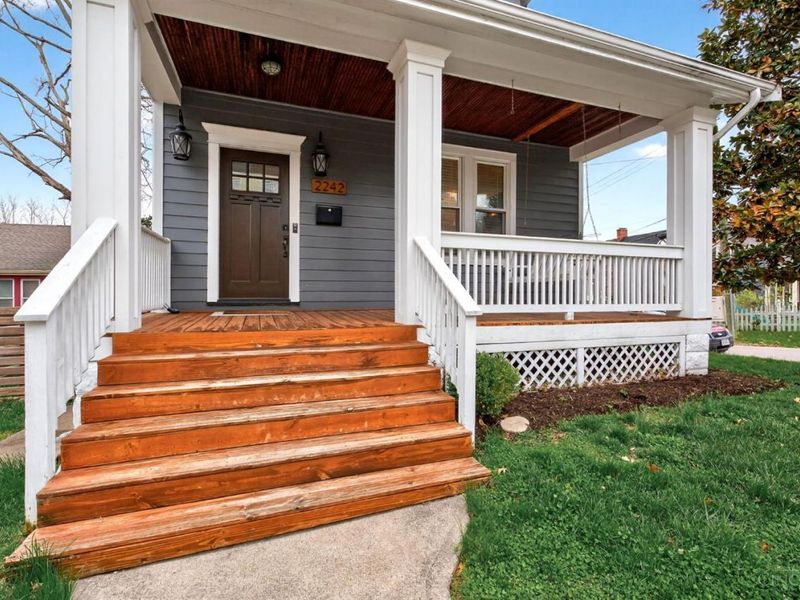 2242 Ivy Avenue, Cincinnati, OH 45208 Photo 3